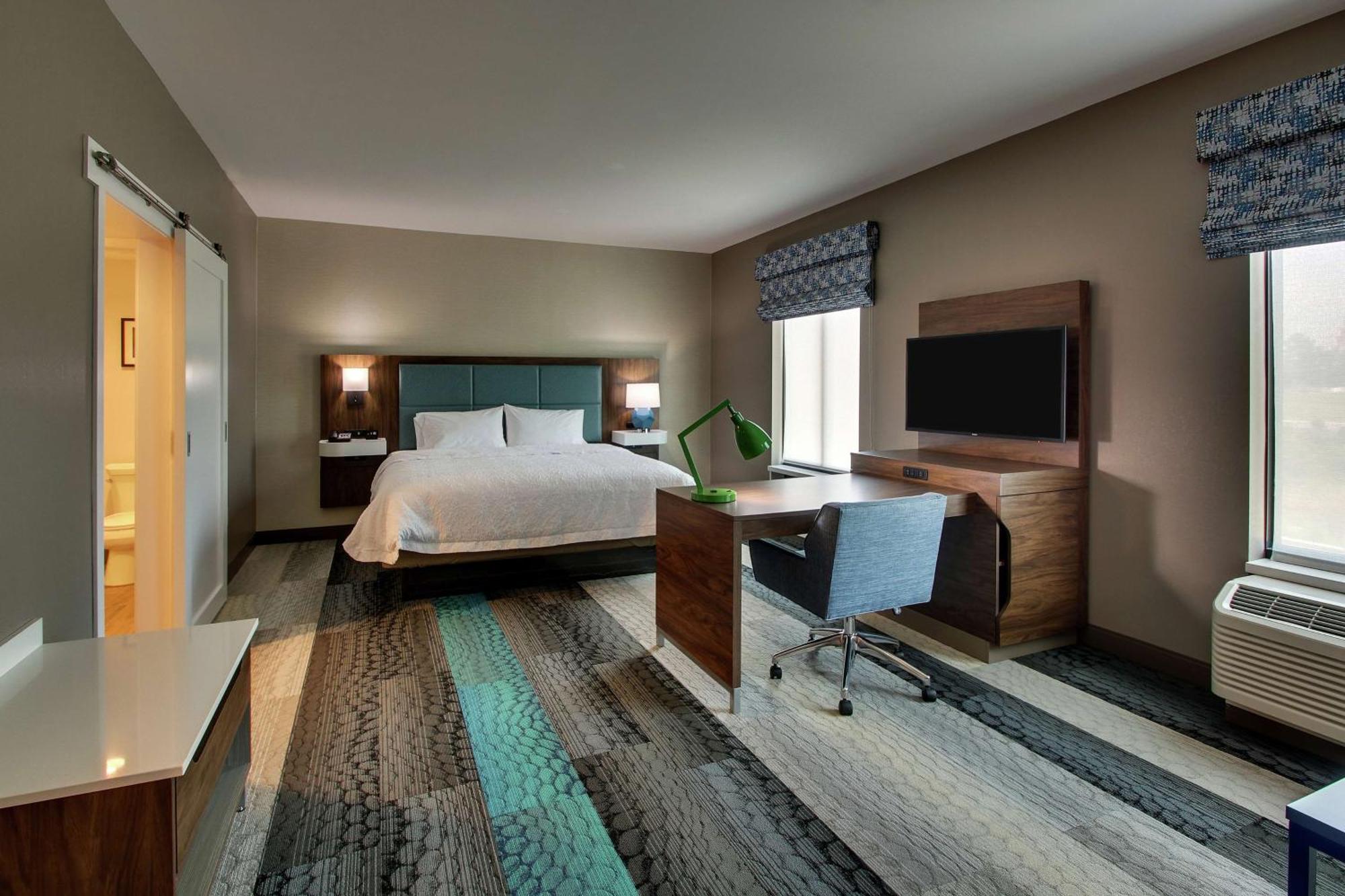 Hampton Inn & Suites By Hilton Southport Eksteriør billede