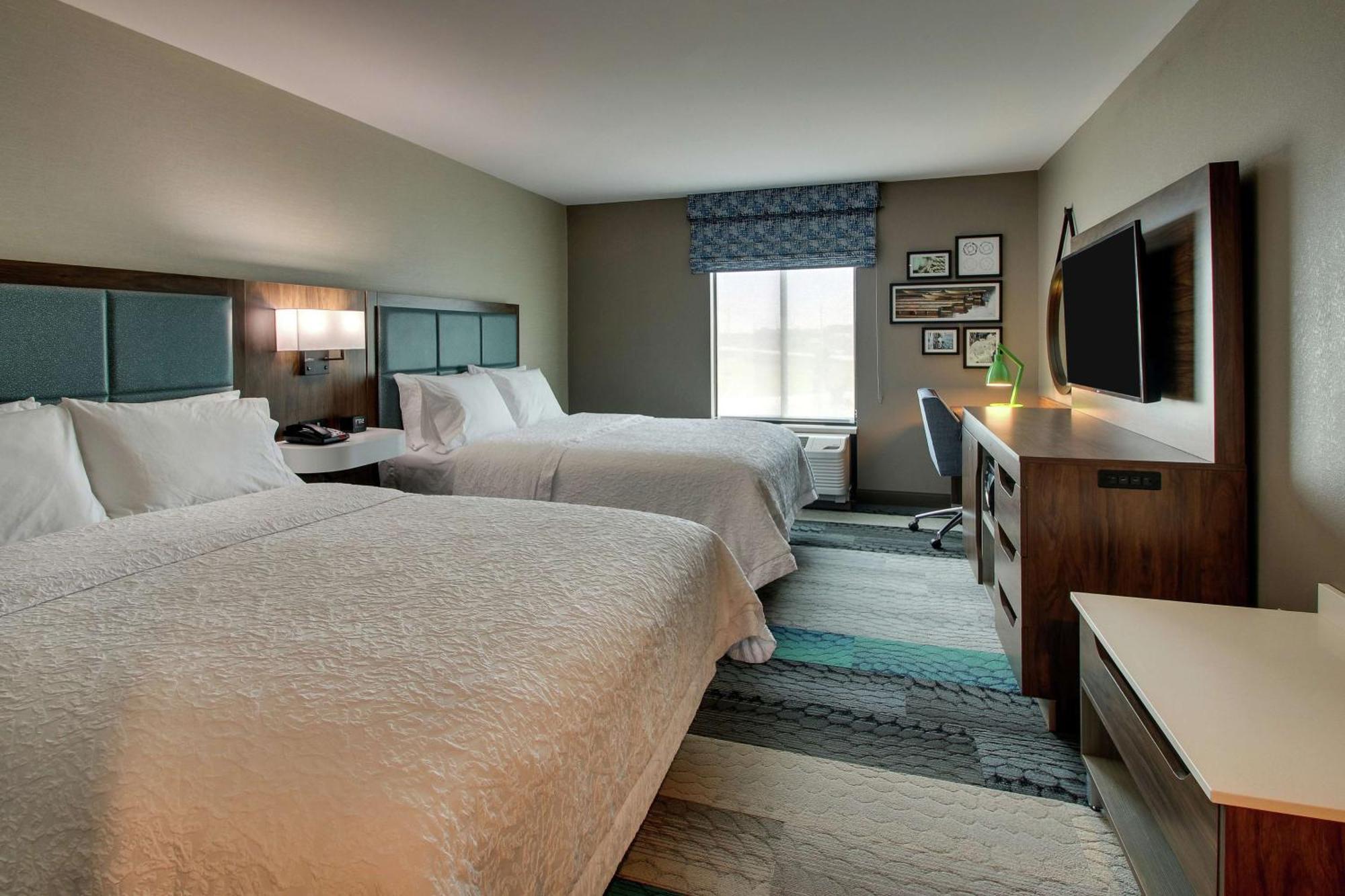 Hampton Inn & Suites By Hilton Southport Eksteriør billede